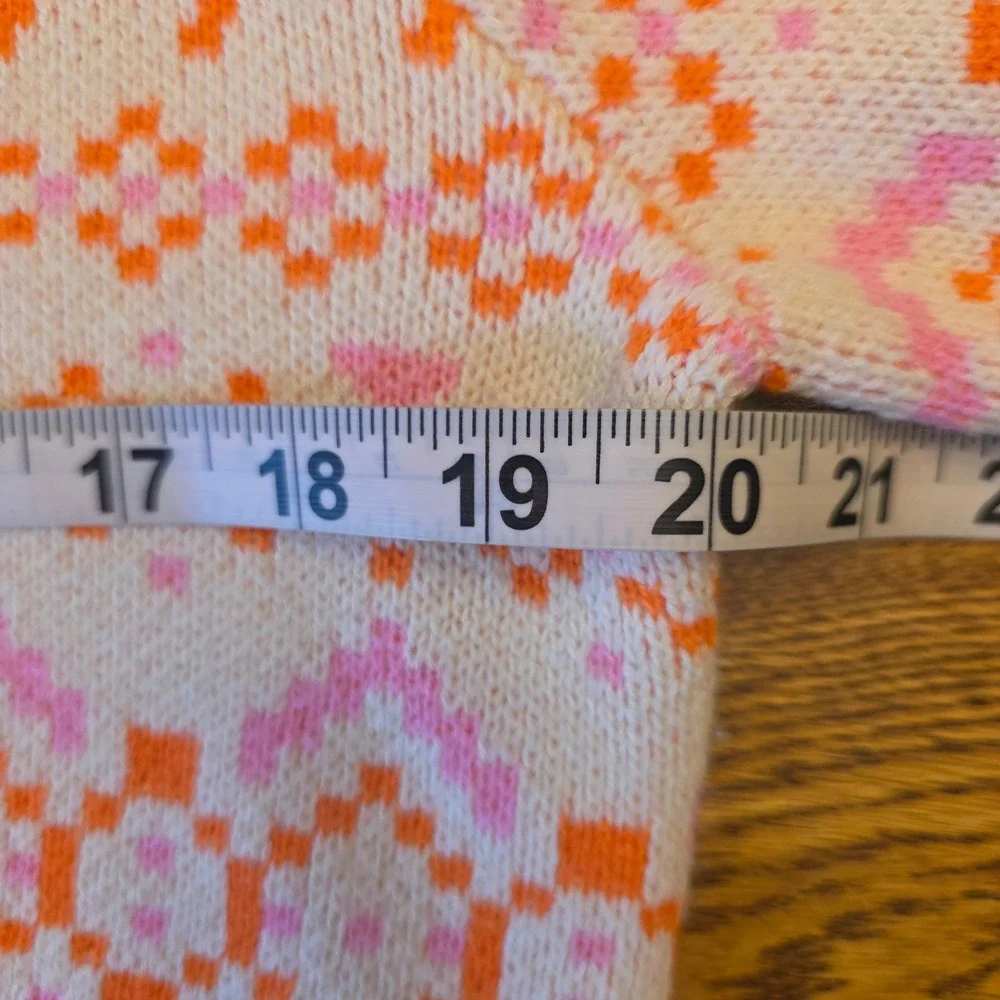 HM Divided Womens M Fair Isle Sweater Pink Orange‎ Geometric Nordic Preppy Cozy